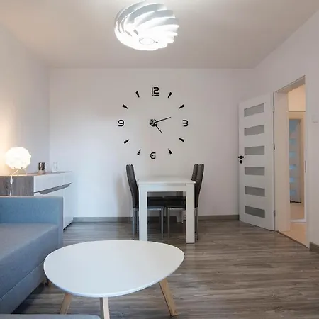 公寓 Manhatan 4 乌斯特龙